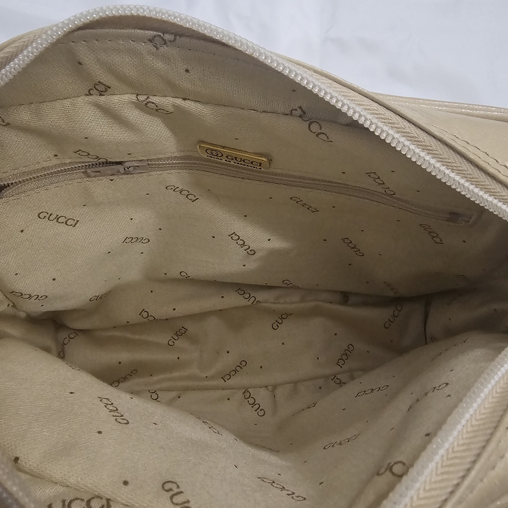 Vintage GG Crossbody Bag - Picture 5 of 9
